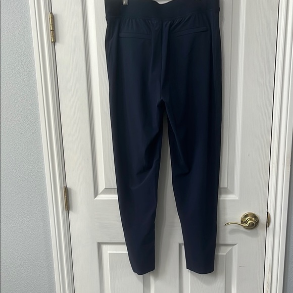 Athleta Navy Brooklyn Pants Size 10 Women's - Picture 3 of 13